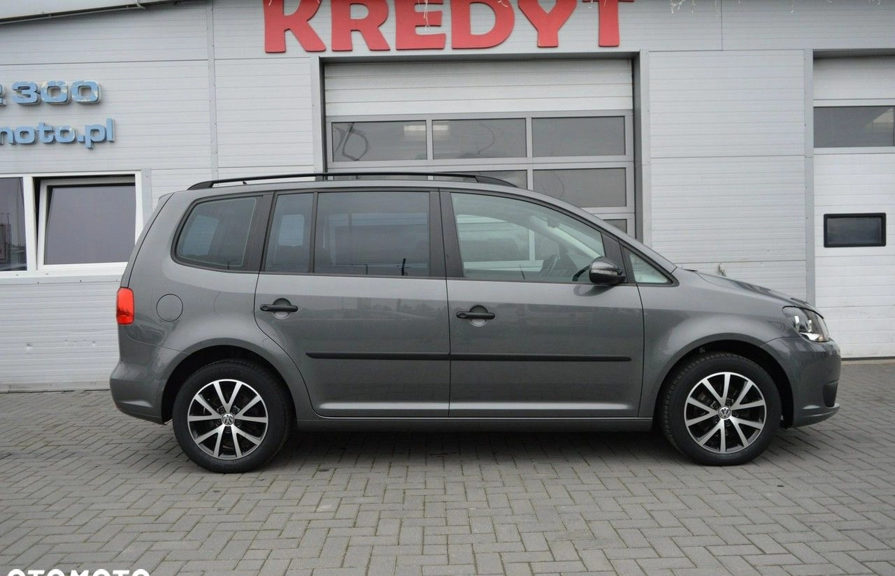 Volkswagen Touran cena 41900 przebieg: 215000, rok produkcji 2015 z Hrubieszów małe 781